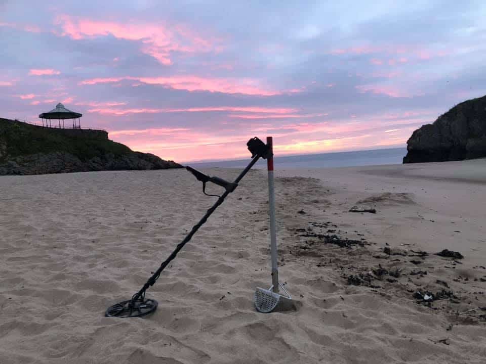 50 Best Places To Metal Detect & Unearth Valuables Easily!